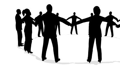 people-circle-holding-hands-silhouette_494469